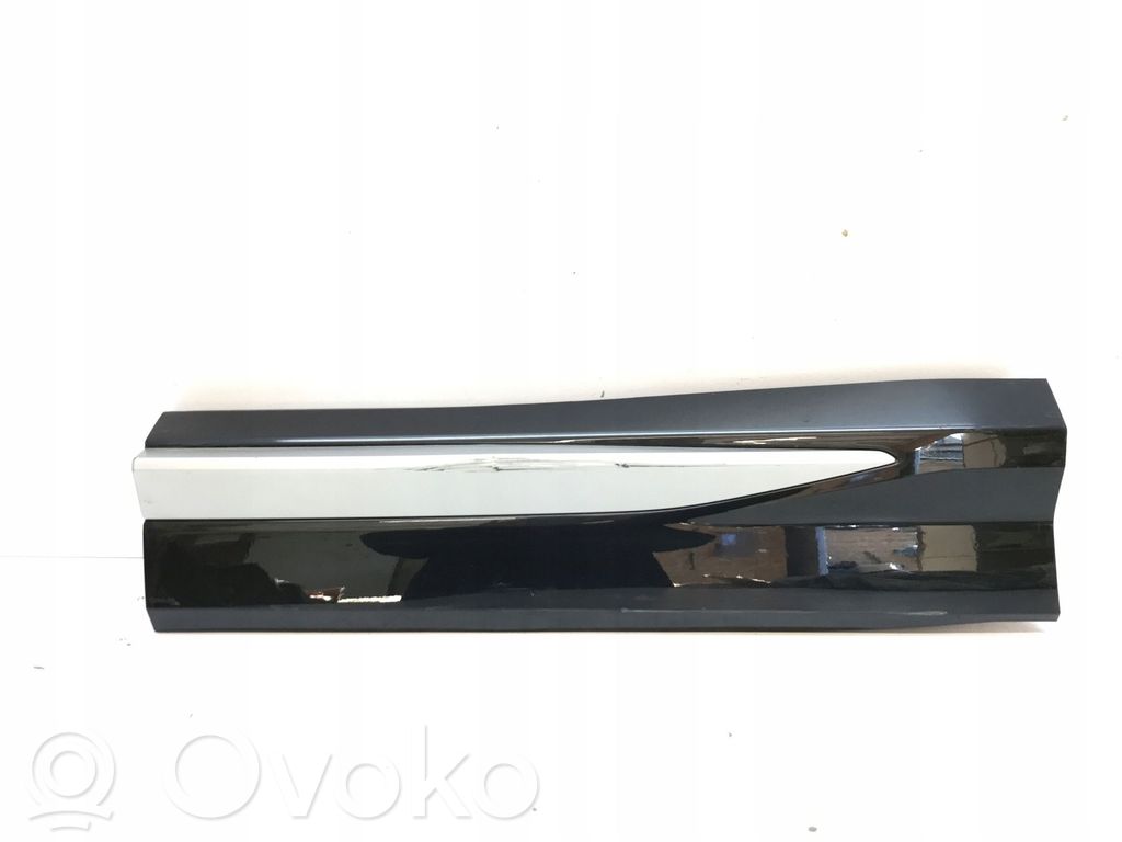 Audi Q3 F3 Задняя отделка дверей (молдинги) 