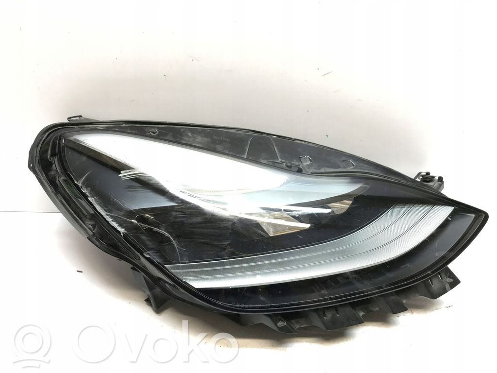 Tesla Model 3 Headlight/headlamp 