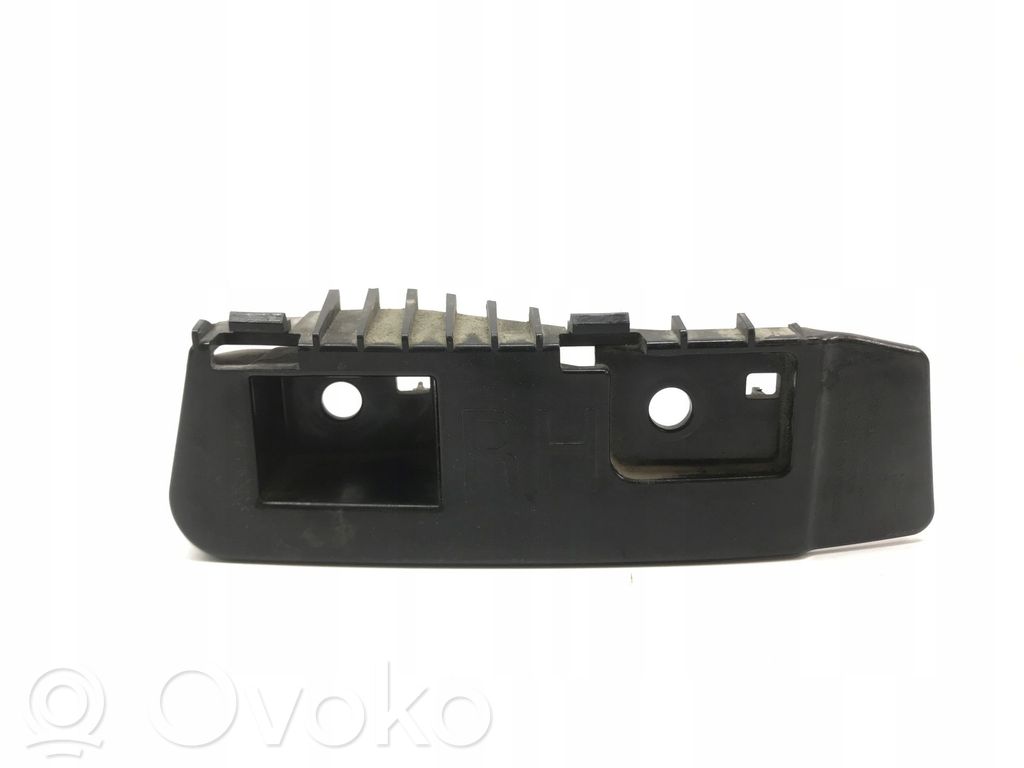 Rear bumper mounting bracket   1083993