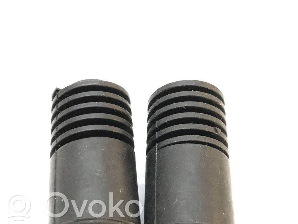 Tesla Model Y Tailgate/trunk/boot lid buffer 