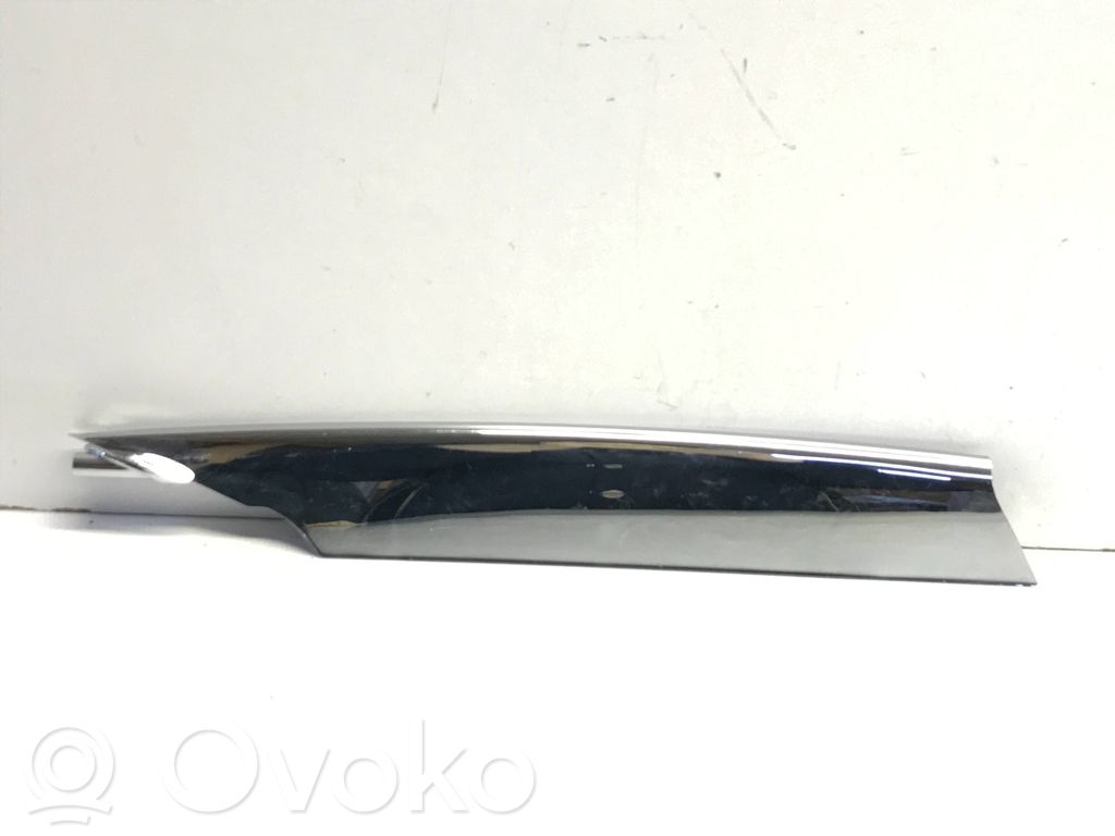Tesla Model S Etusumuvalon ritilä 