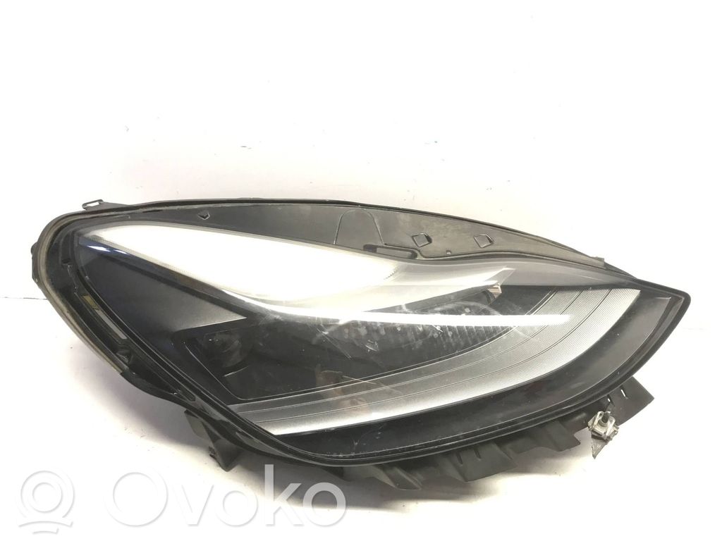 Tesla Model Y Headlight/headlamp 