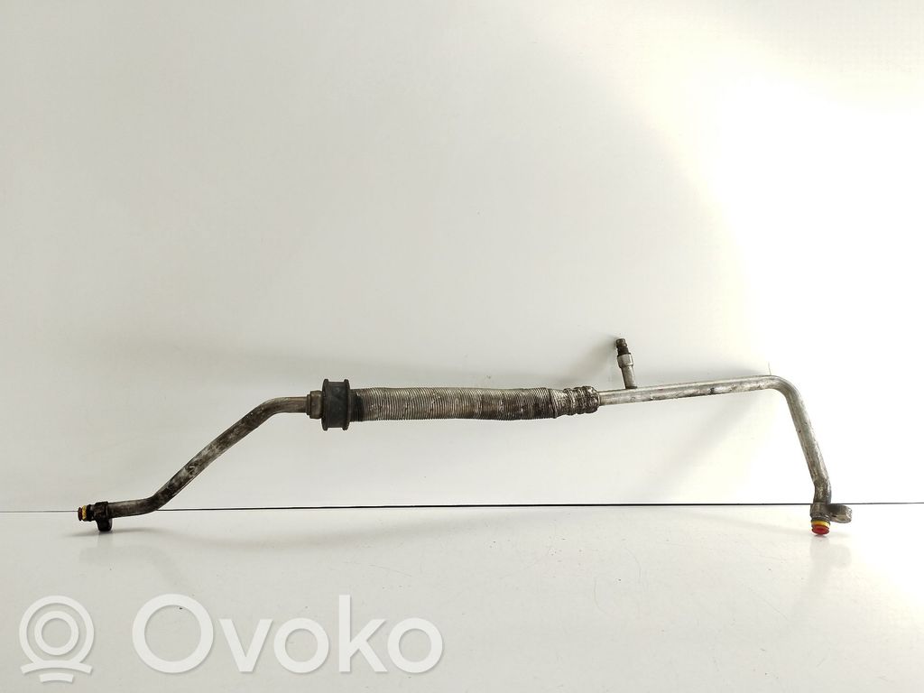 BMW X5 E53 Ilmastointilaitteen putki (A/C) 