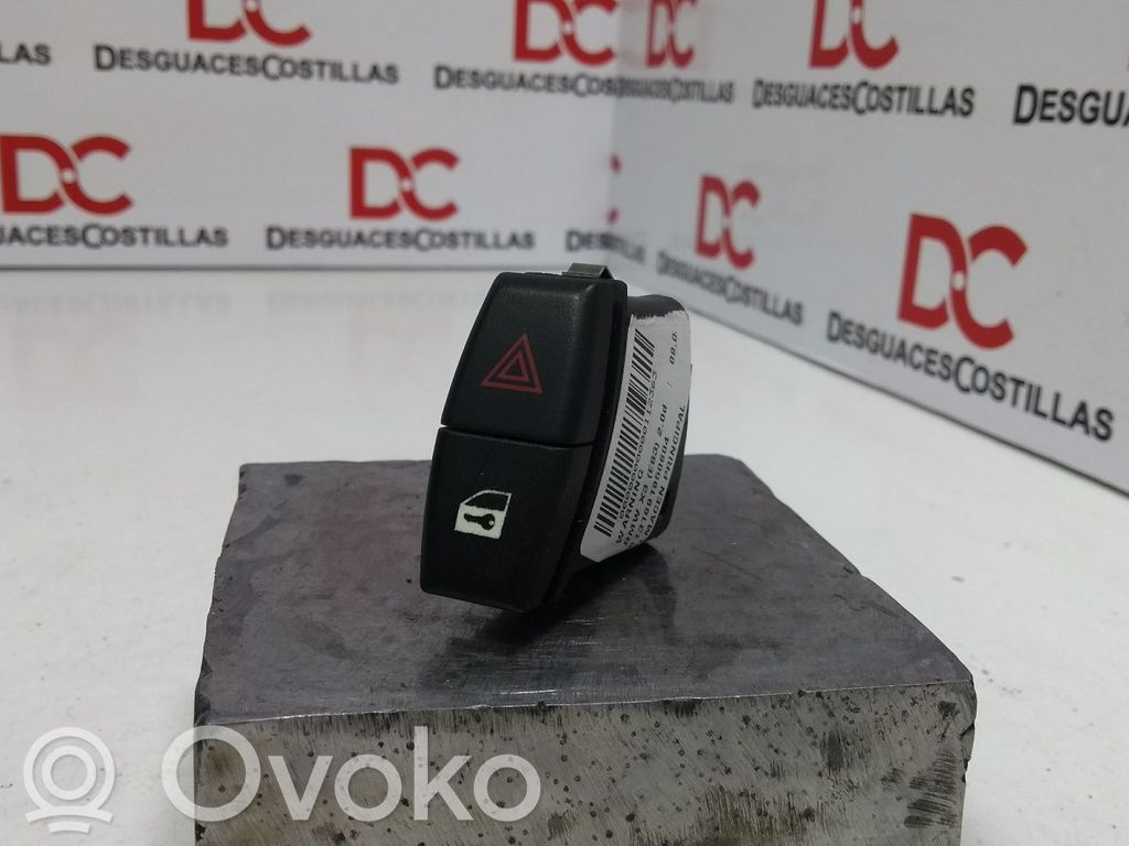 BMW X3 F25 Hazard light switch 