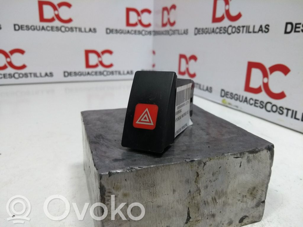 Hyundai Matrix Hazard light switch 