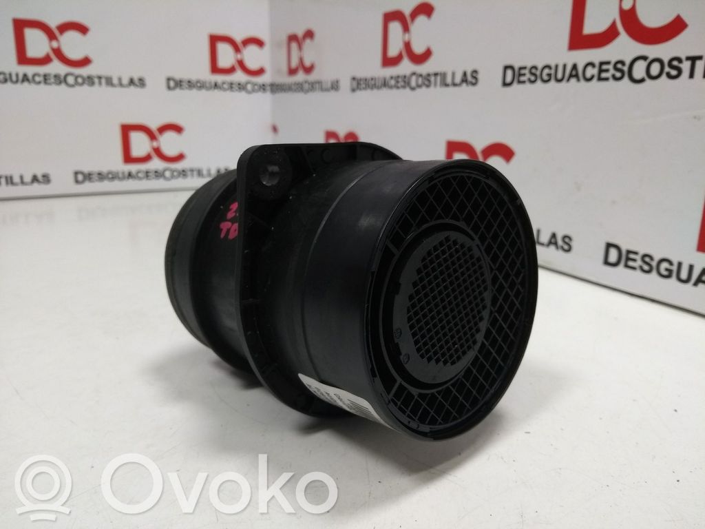Audi A4 S4 B6 8E 8H Przepływomierz masowy powietrza MAF 