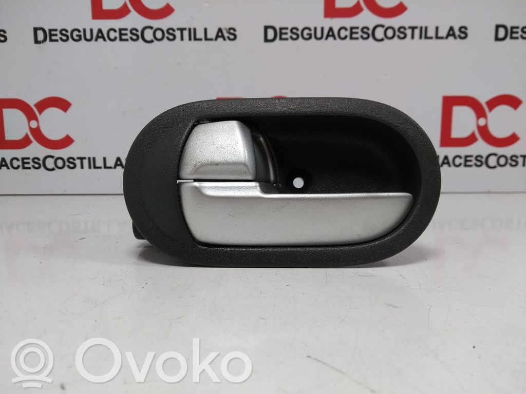 Mitsubishi Colt Rankenėlė atidarymo vidinė 