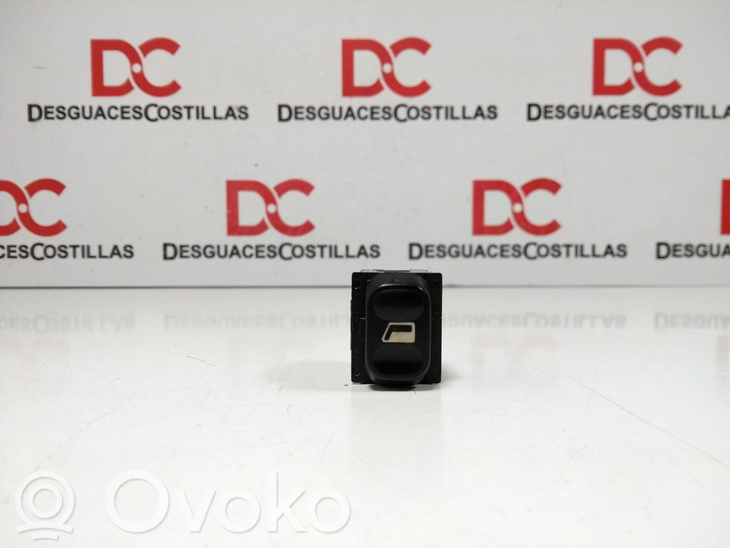 Citroen Xsara Electric window control switch 