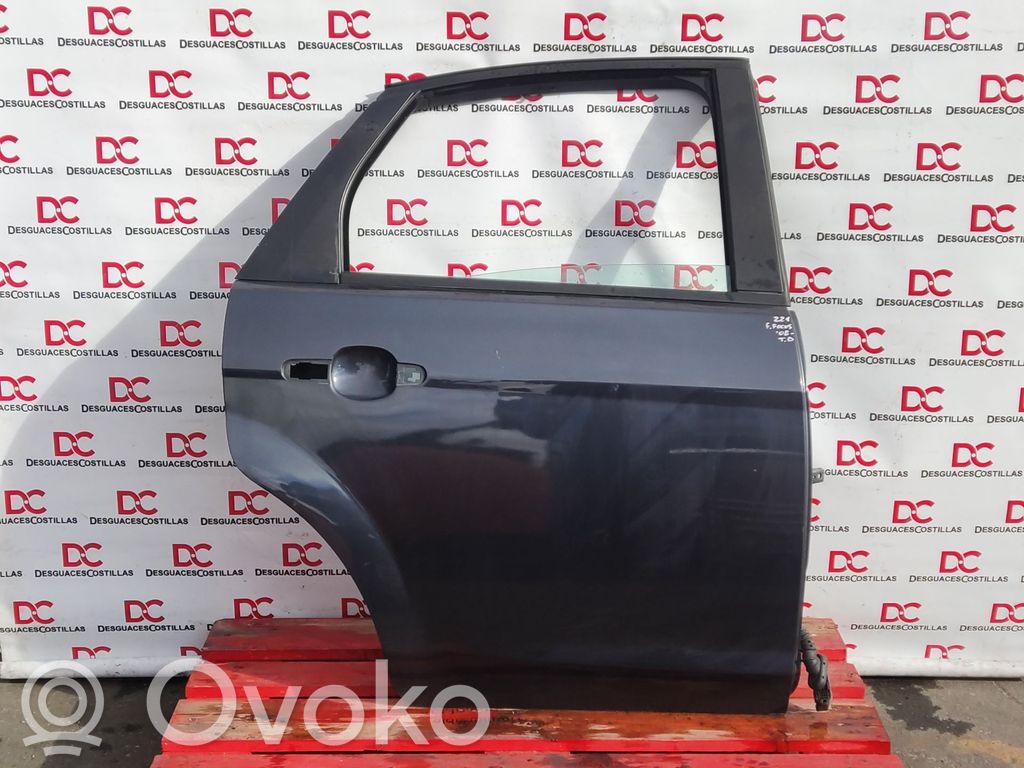 Ford Focus Galinės durys 