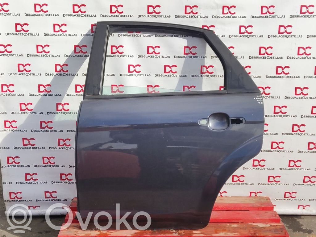 Ford Focus Galinės durys 