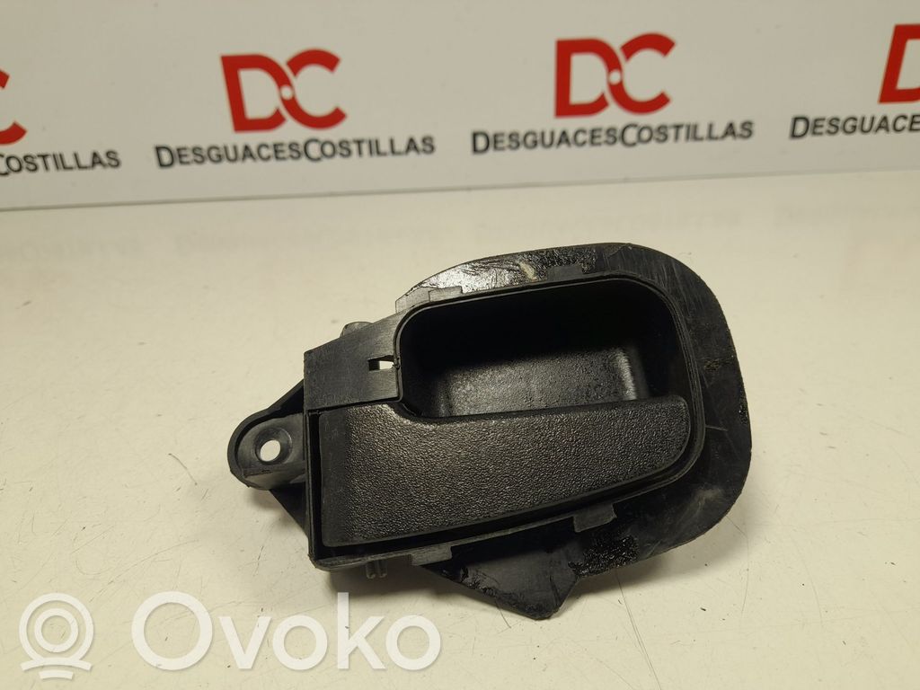 Manecilla interna puerta delantera   51211960807