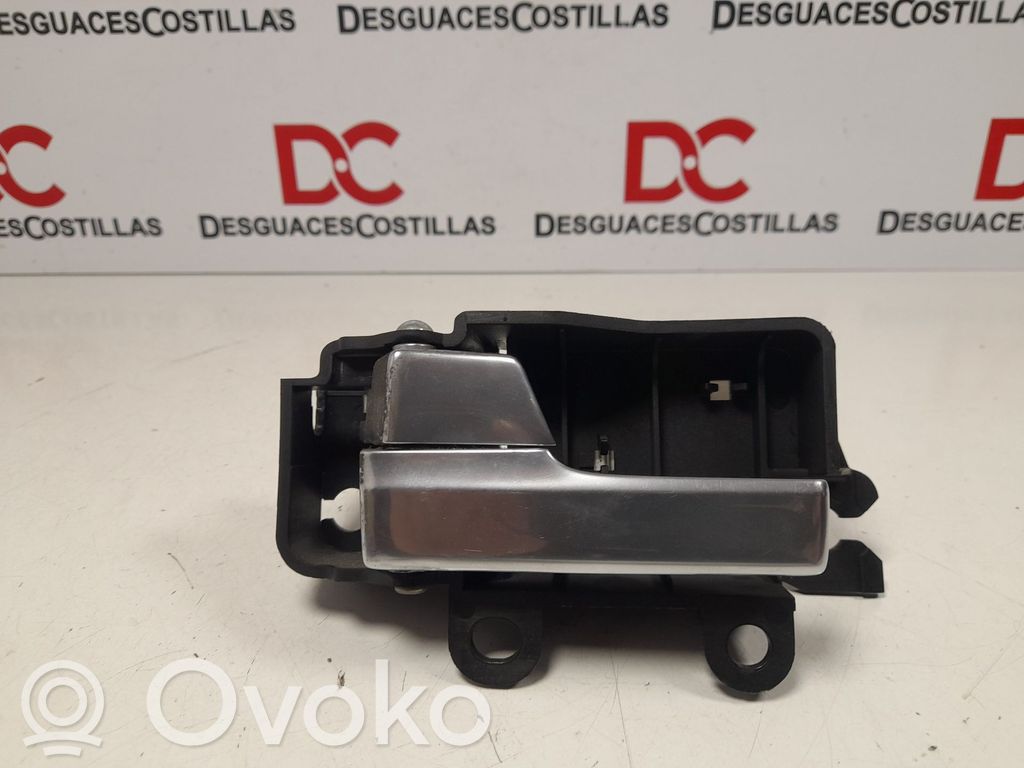 Manecilla interna puerta delantera   8M51R22601AA,3M51R22601AA