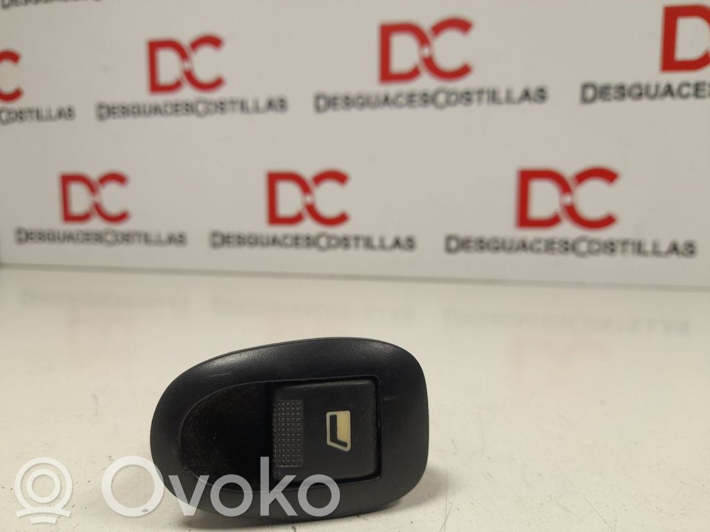 Citroen C3 Electric window control switch 