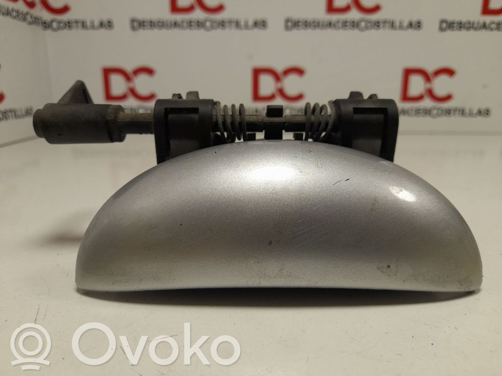 Peugeot 206 Rear door exterior handle 