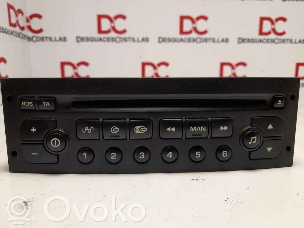 Peugeot 206 HiFi Audio sound control unit 