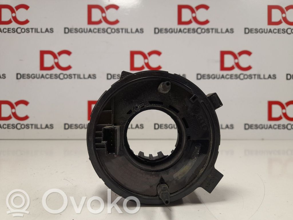 Volkswagen Golf SportWagen Steering wheel airbag 