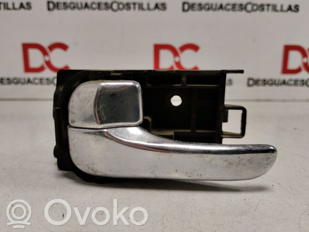 Nissan Primera Rear door interior handle 