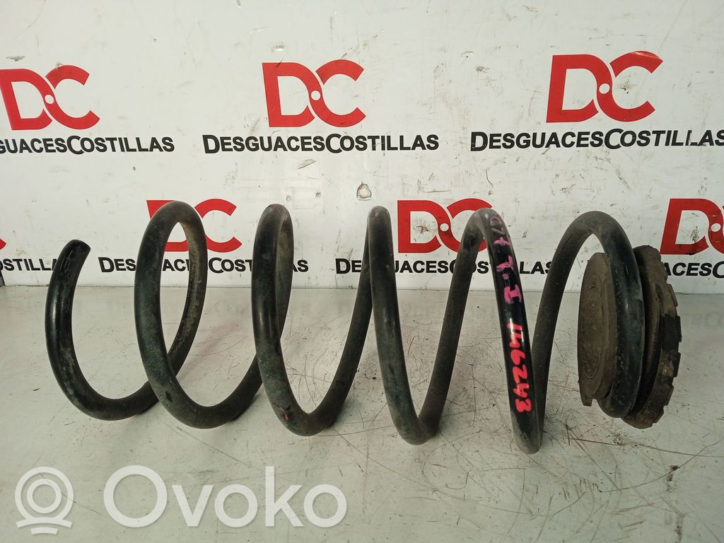 Opel Corsa D Etukierrejousi 