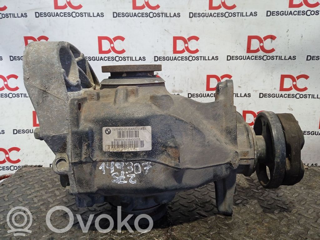 Rear differential   7572800