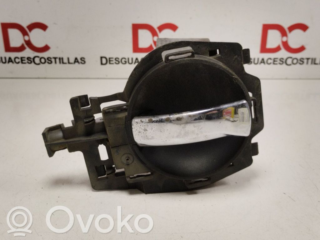Citroen C3 Front door interior handle 
