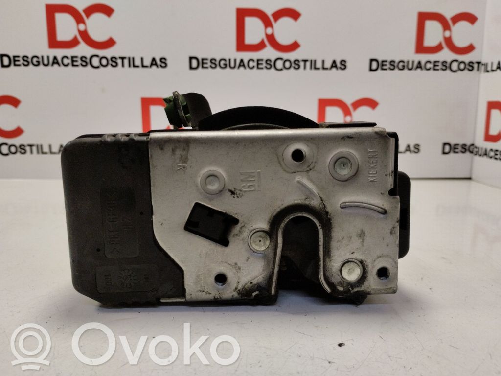 Opel Corsa C Etuoven lukko 