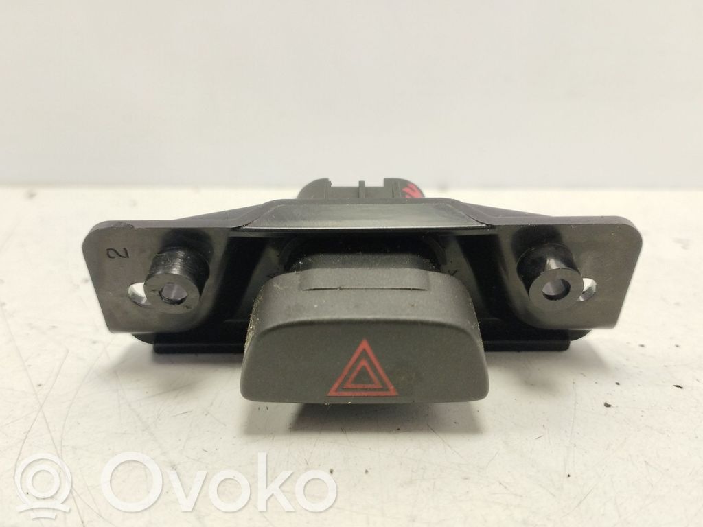 Ford Fiesta Hazard light switch 