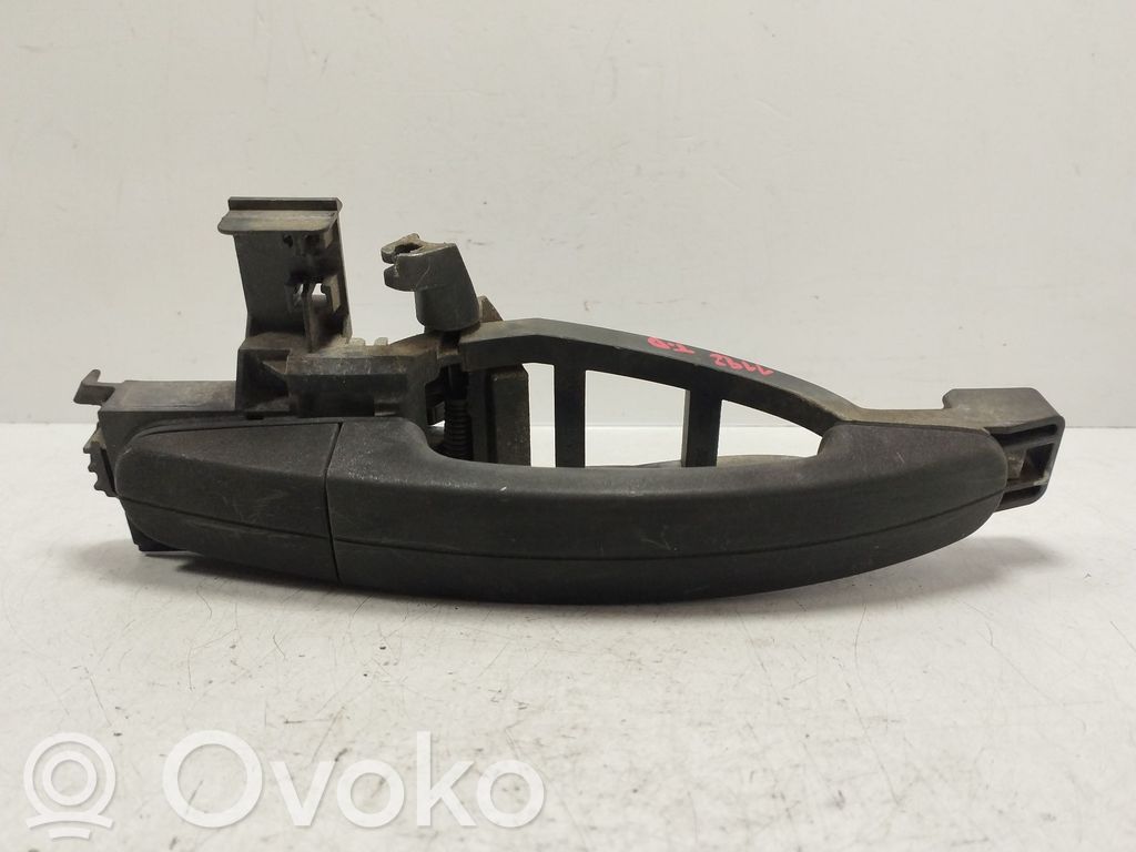 Ford Focus Manecilla externa puerta trasera 