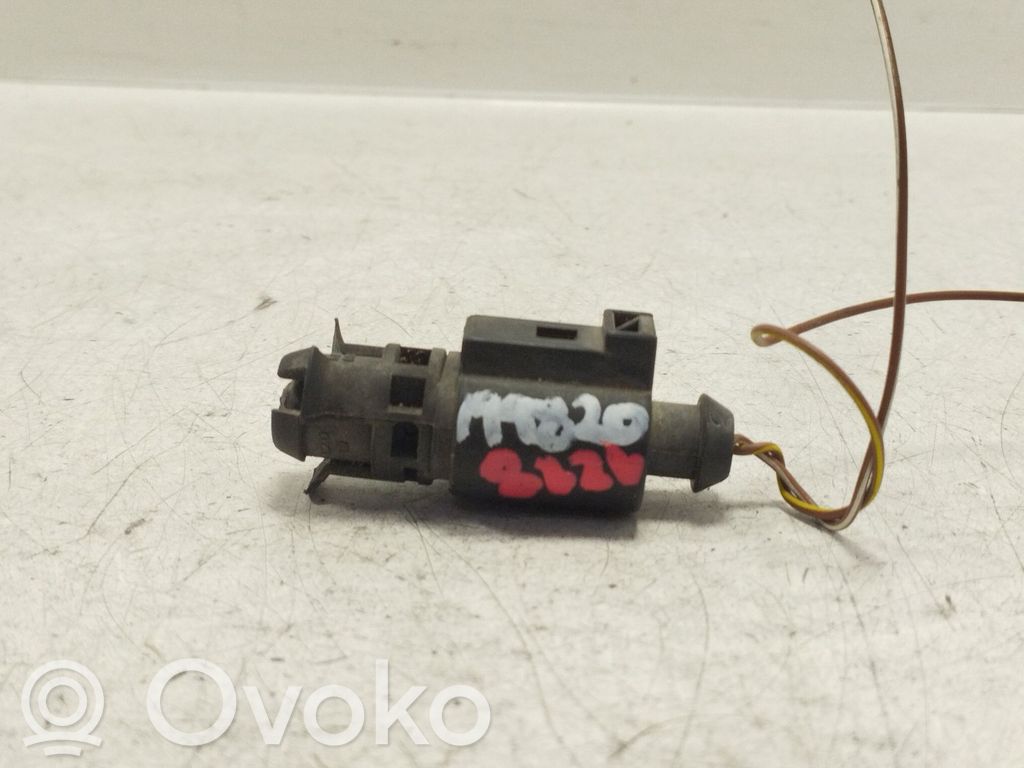 Sensor   1J0973702