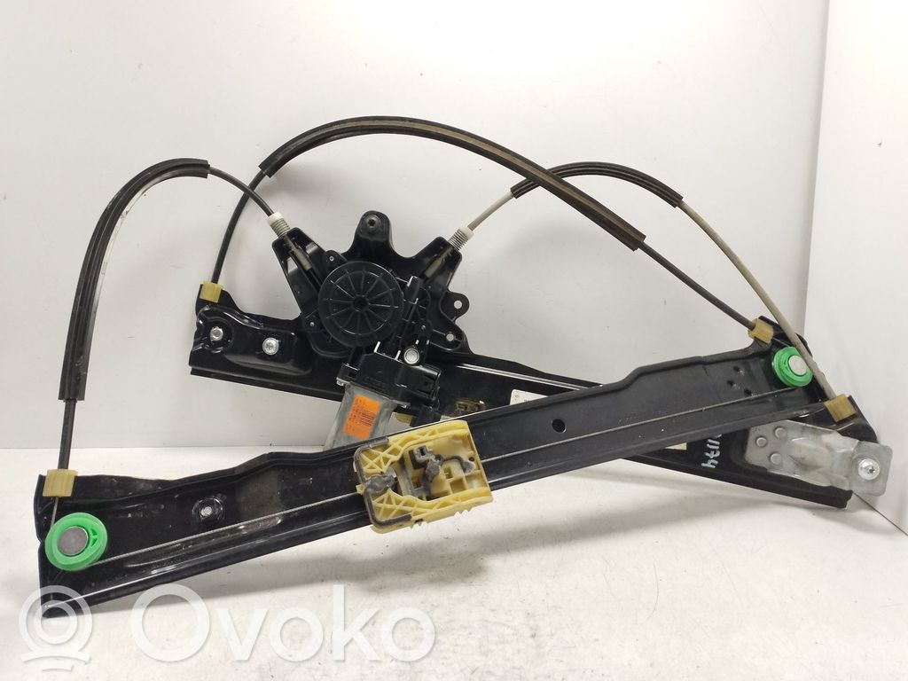 Ford C-MAX II Podnośnik szyby drzwi z silniczkiem 