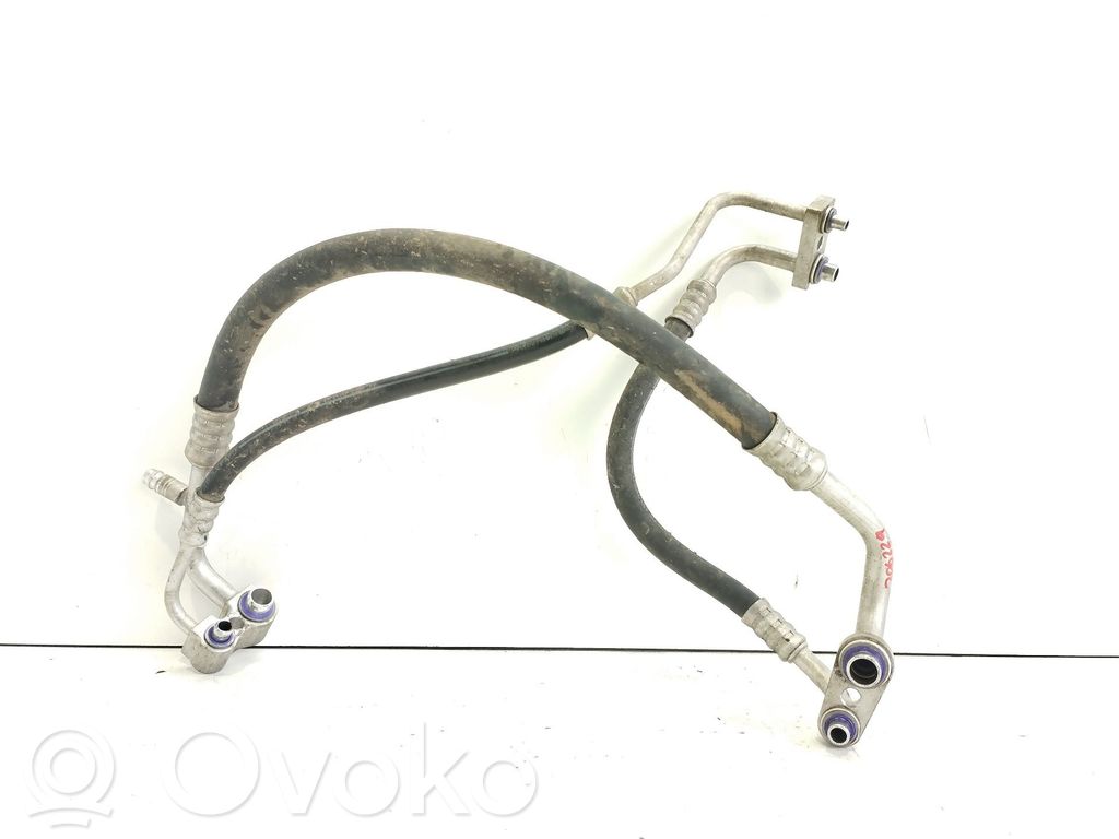 Opel Corsa E Ilmastointilaitteen putki (A/C) 