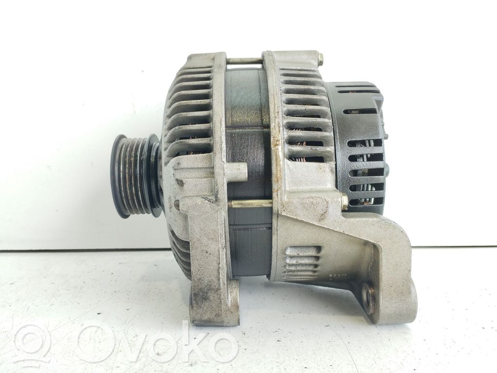BMW 5 E39 Generator/alternator 