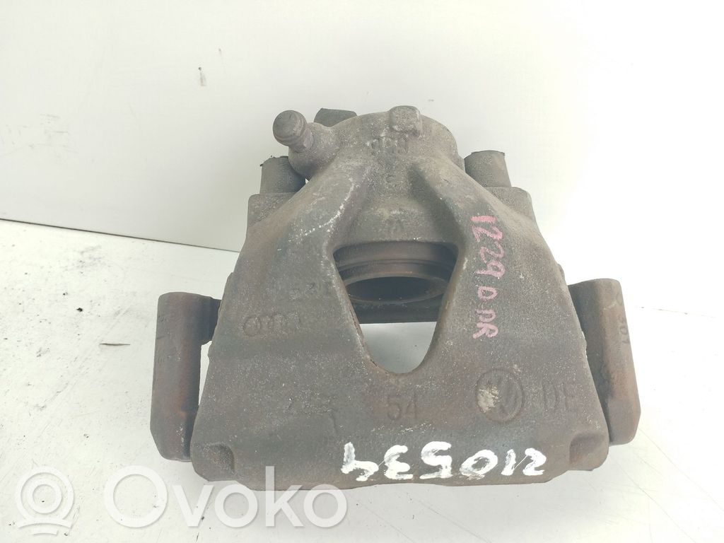 Audi A3 S3 8L Etujarrusatula 
