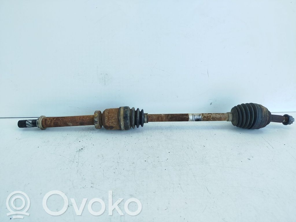 Renault Clio III Priekšējā pusass 