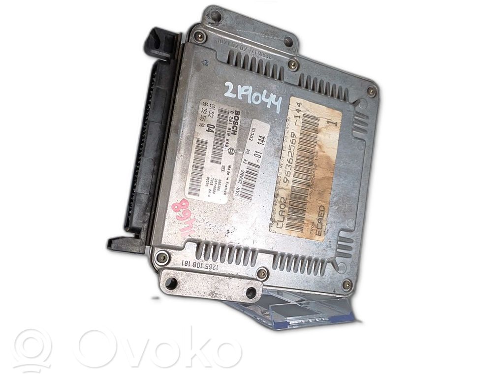 Peugeot 306 Engine control unit/module 