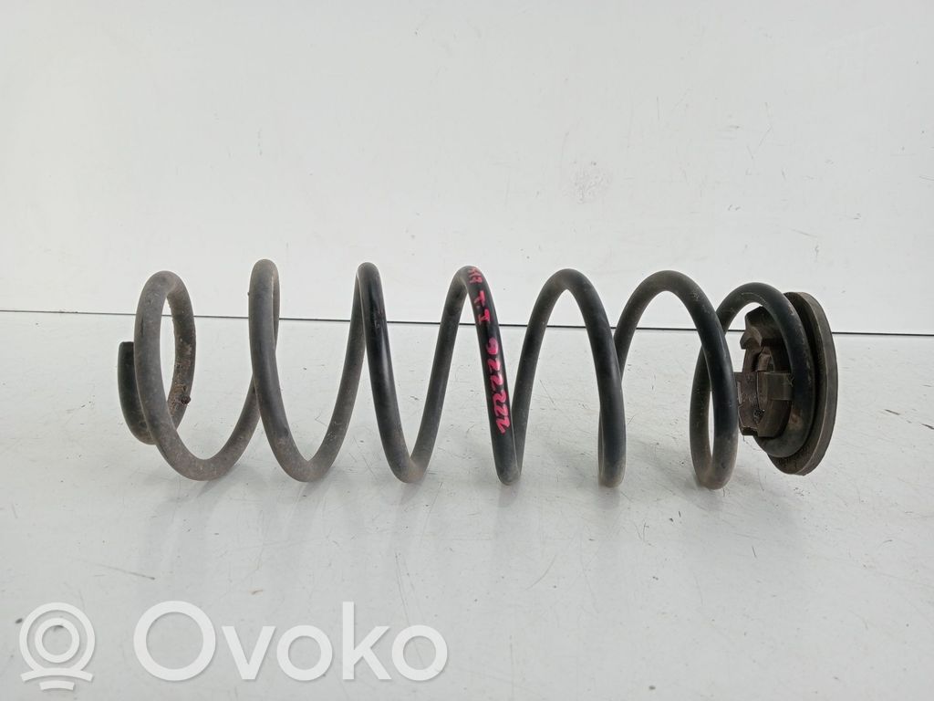 Front coil spring   DF7128011B