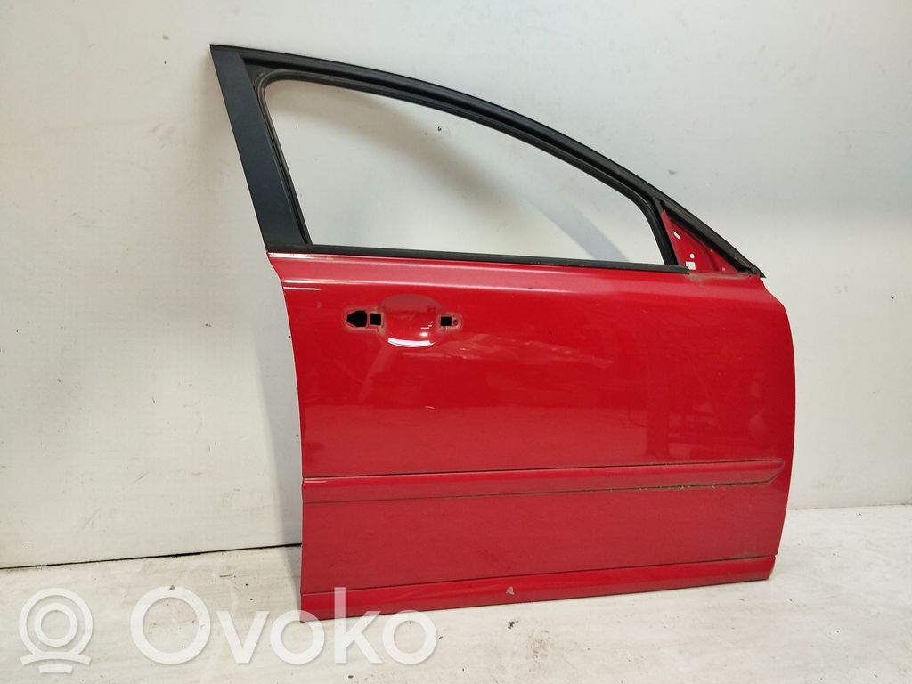 Volvo S40 Priekinės durys 