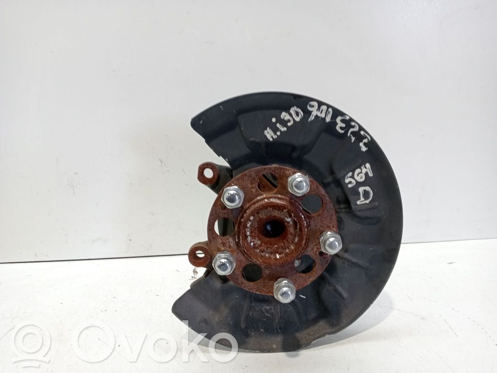 Hyundai i30 Achsschenkel hinten 