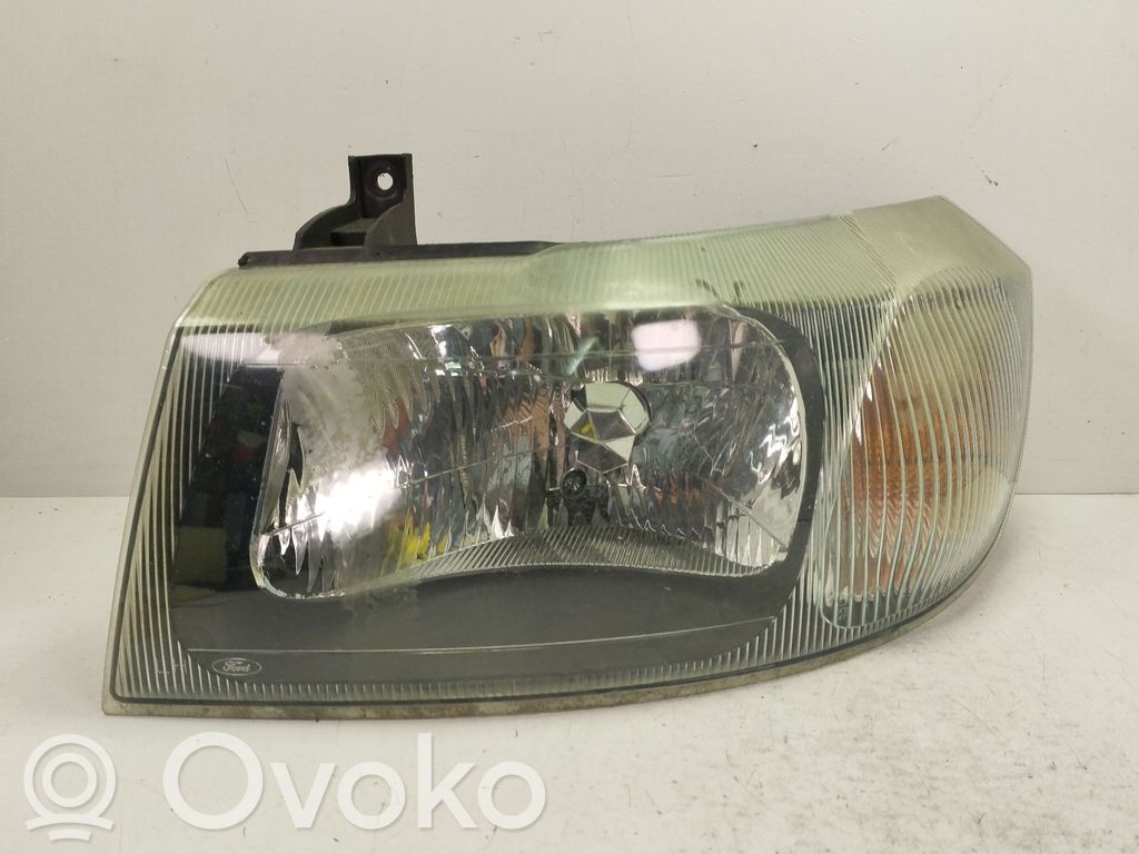 Headlight/headlamp   4696783