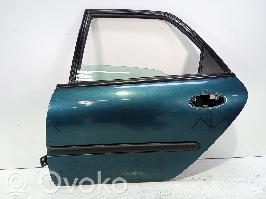Renault Laguna I Puerta trasera 