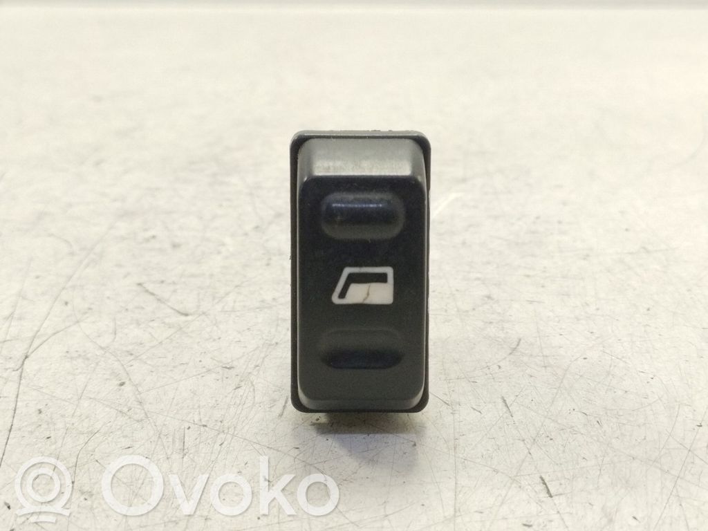 Citroen Xsara Electric window control switch 