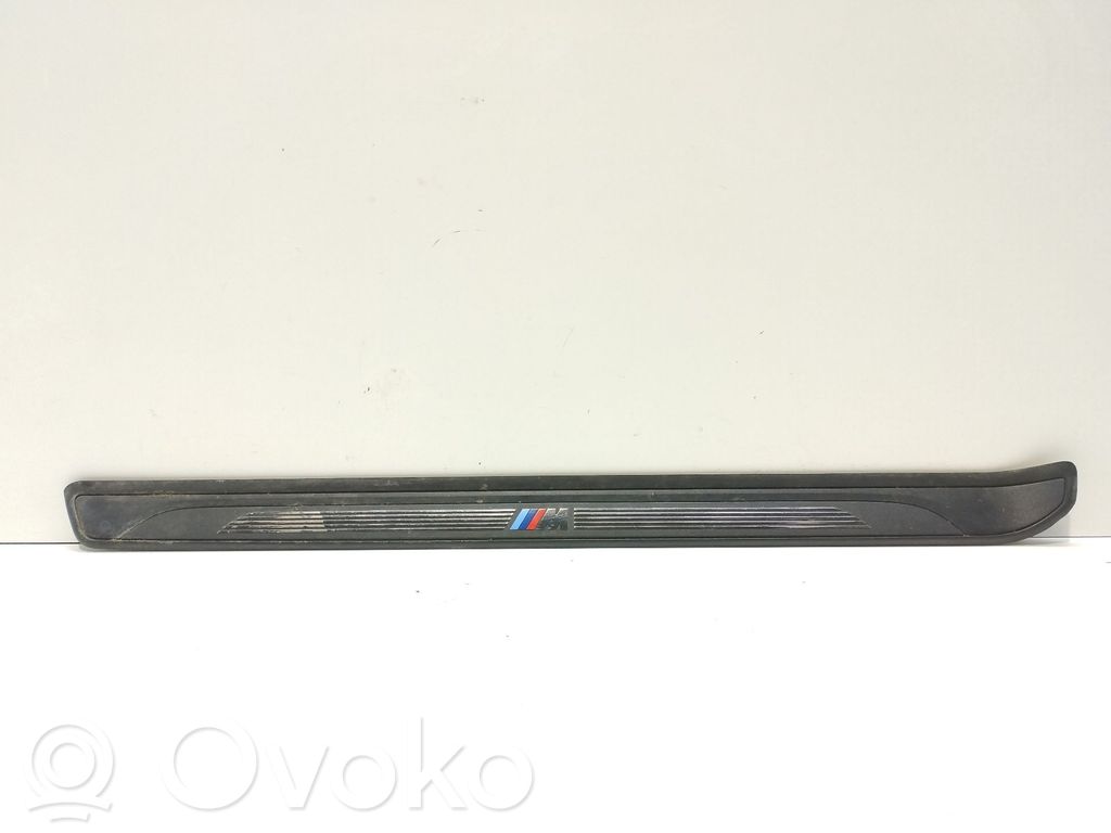 Bottom trim   30HF545001