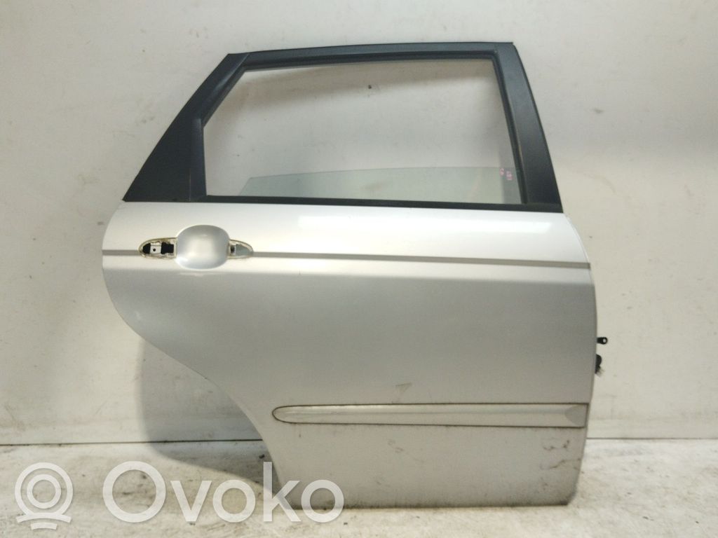 KIA Cerato Puerta trasera 