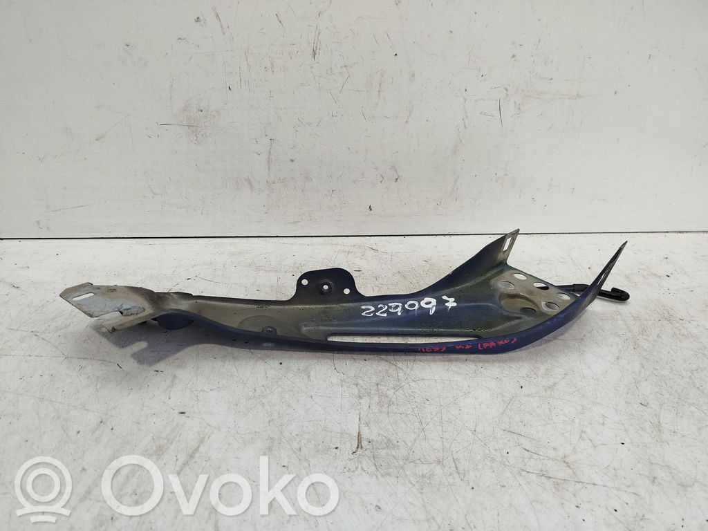 Headlight/headlamp mounting bracket   7212VH