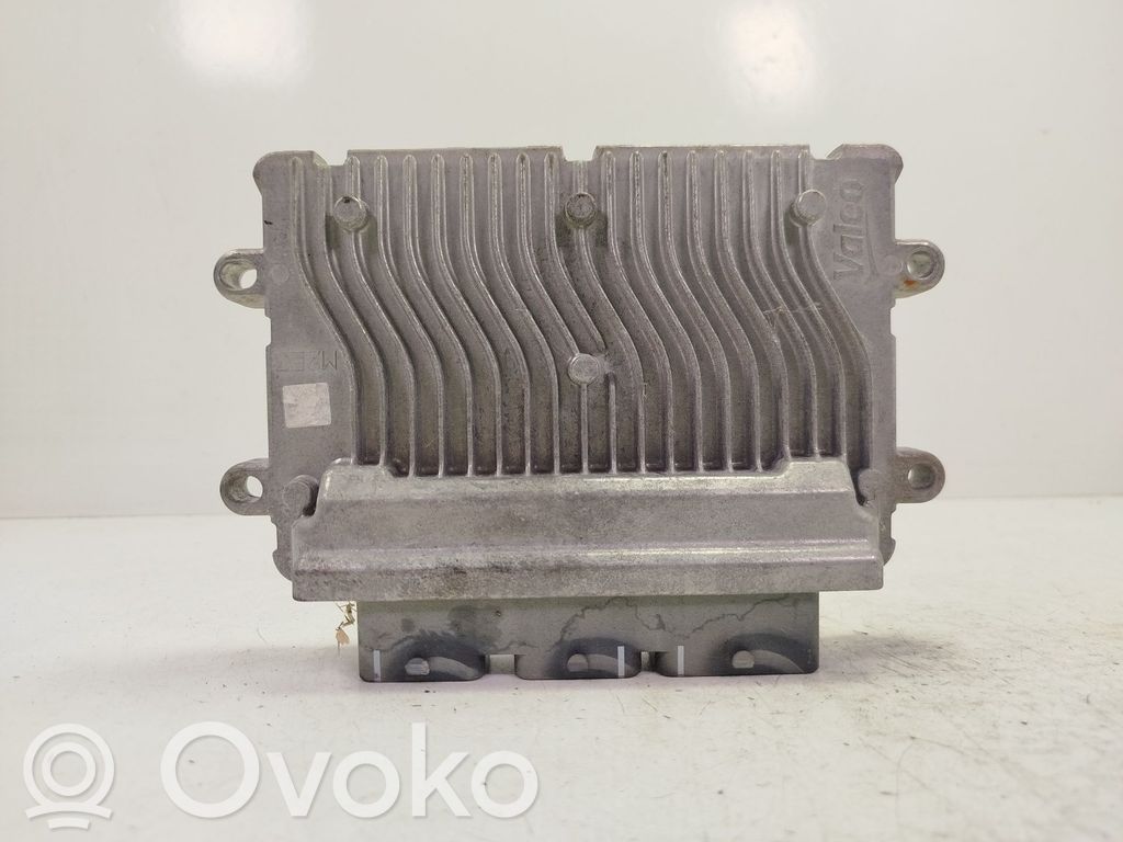 Unidad de control/módulo del motor   215859329A