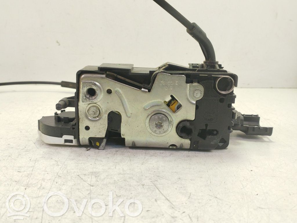 Citroen C4 II Zamek drzwi przednich 