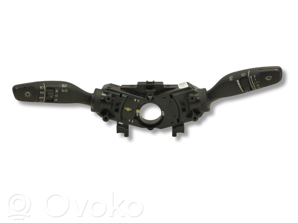 Hyundai i30 Otros interruptores/perillas/selectores 