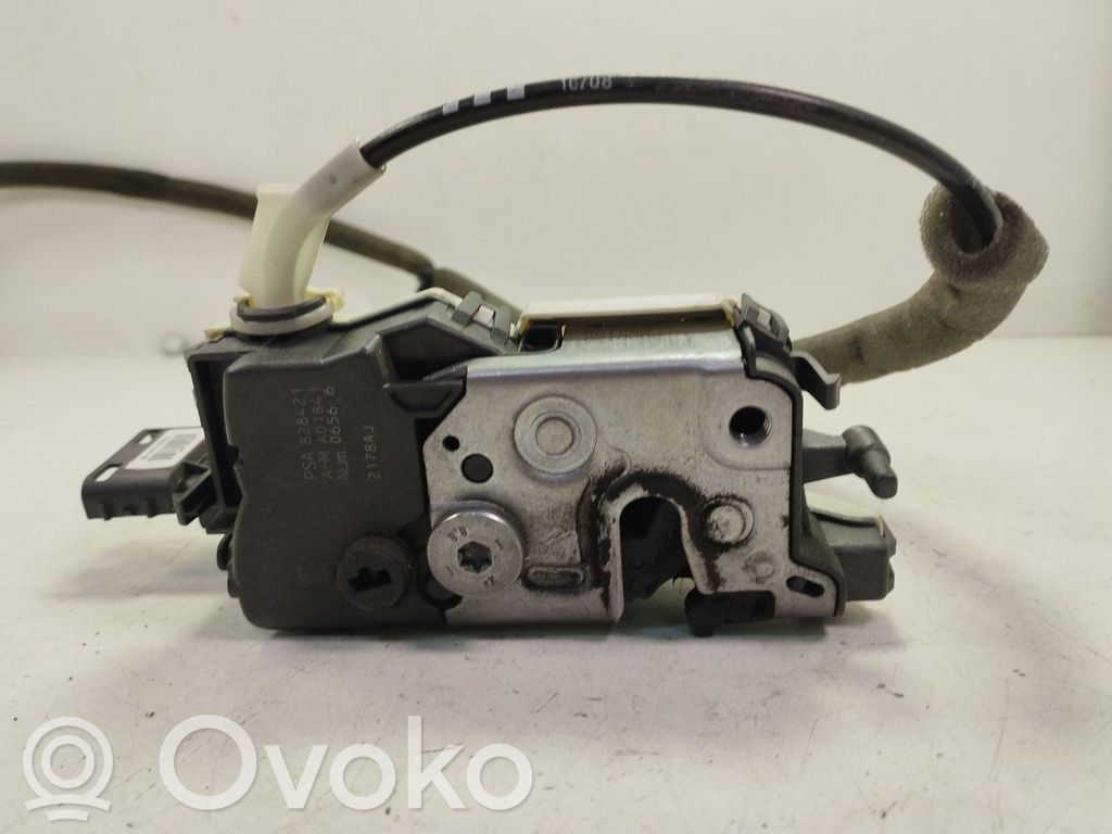 Citroen Berlingo Sliding door lock 