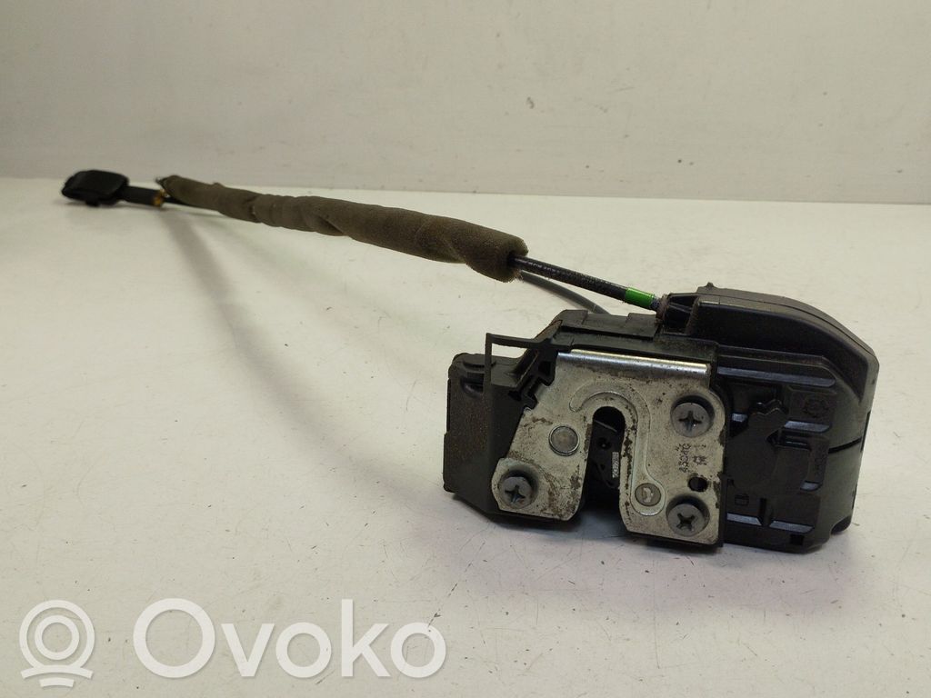 Nissan Micra Zamek drzwi przednich 