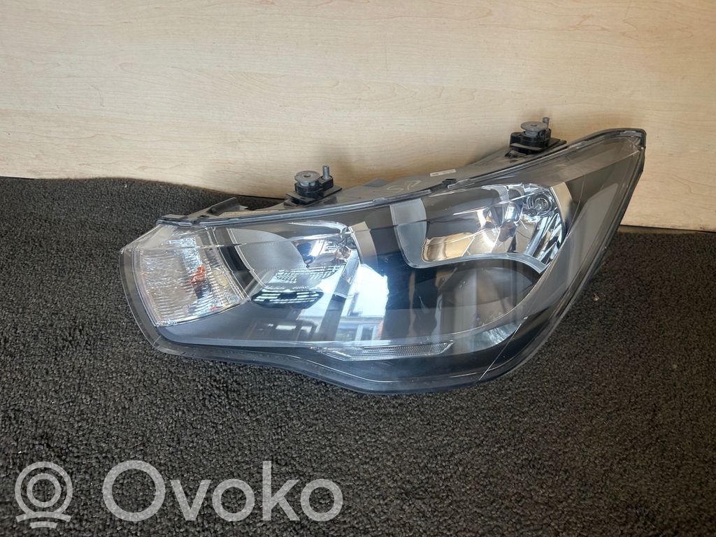 Audi A1 Headlight/headlamp 