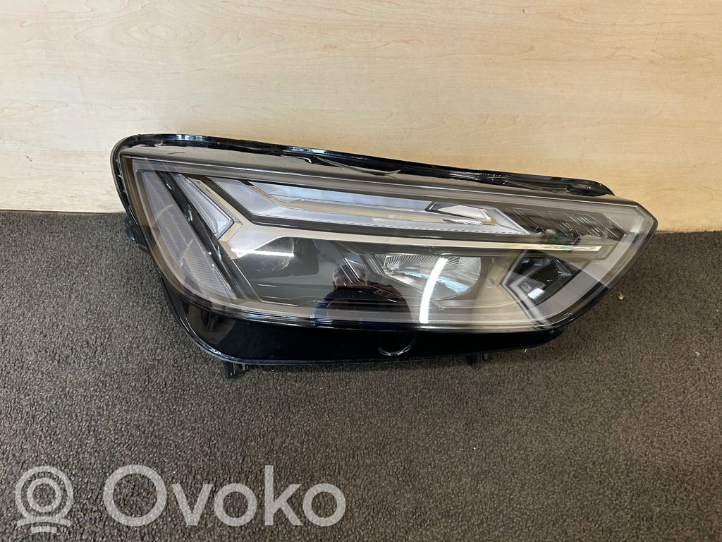 Audi Q5 SQ5 FY Lampa przednia 